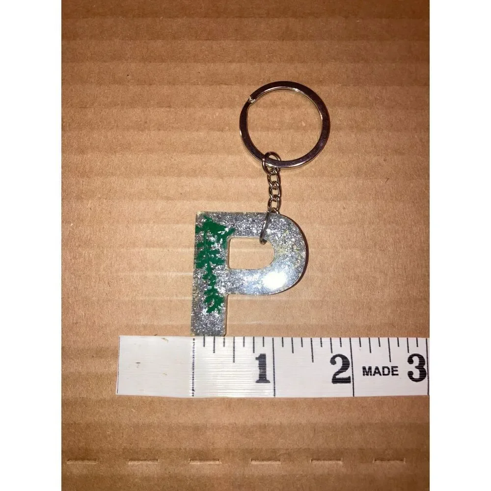 ☀️3/$9☀️ Letter “P” Resin Keychain